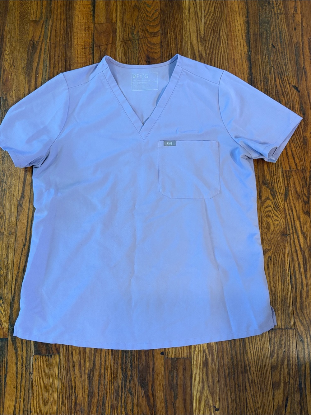 🎉Figs Lavender V-Neck Short Sleeve One Pocket Scrub Top